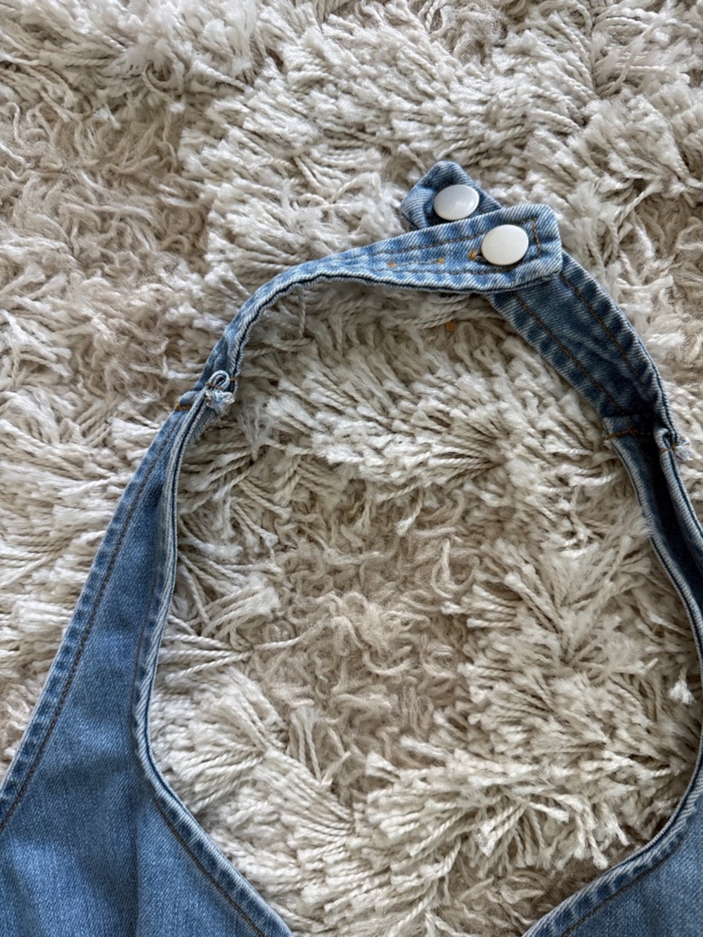 Lulu’s Denim Halter Mini Dress Size L - Picture 4 of 4